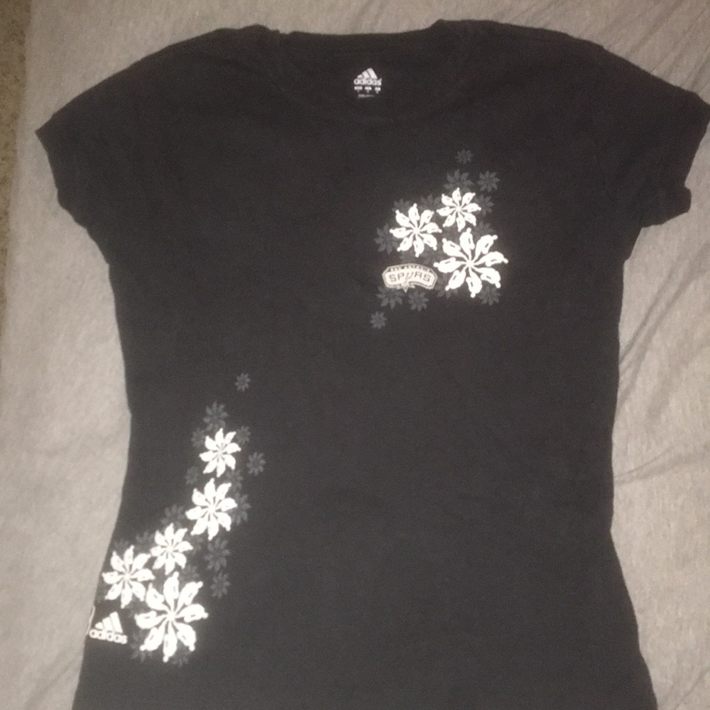 Spurs winter t-shirt